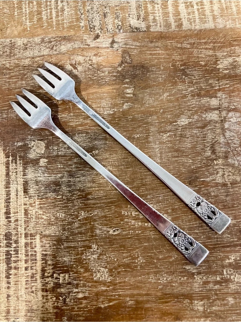 2 Oneida Community Coronation Silver Plated Silver Seafood Cocktail Forks